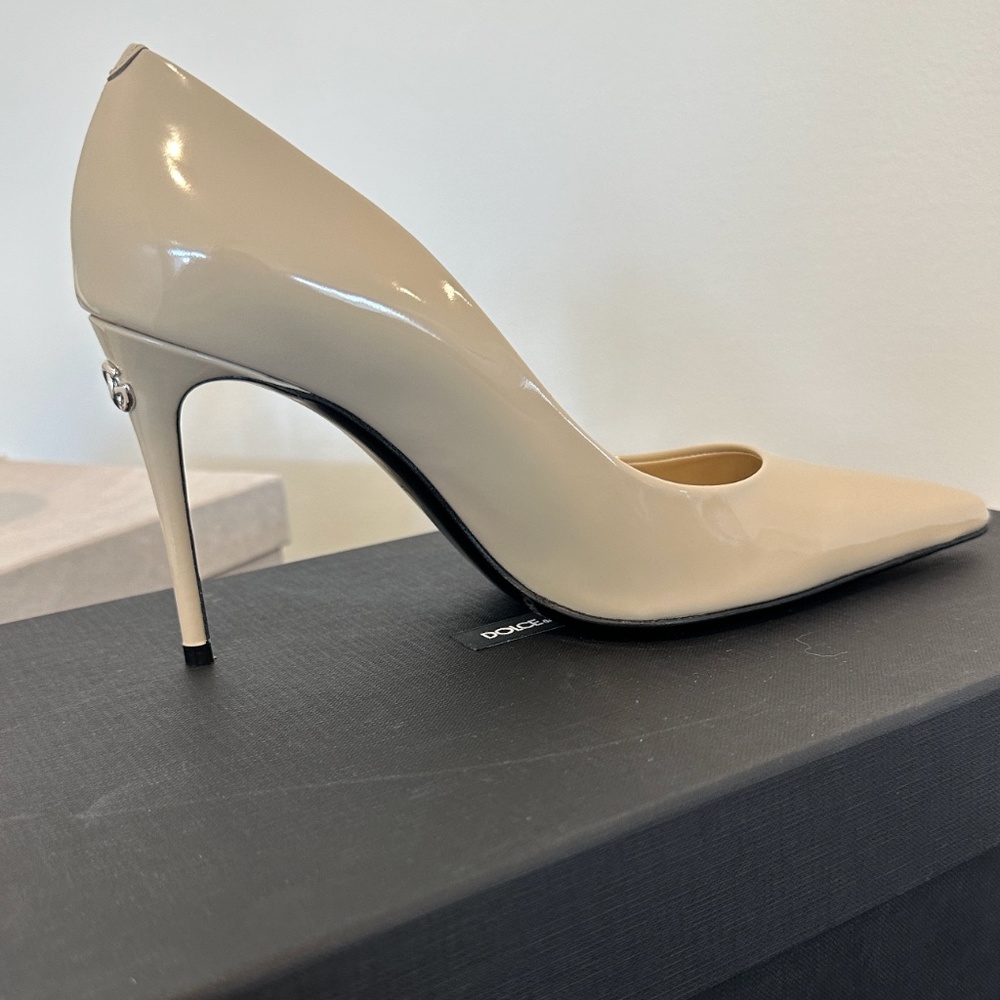 Dolce & Gabbana Kim Polished Pumps